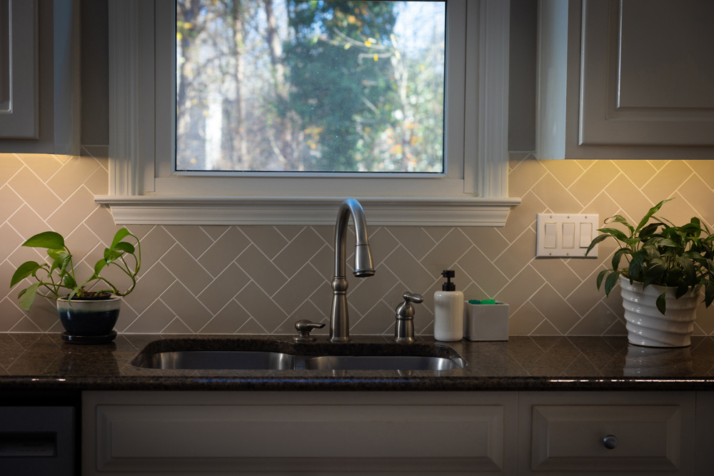 Before-After_Collins-Kitchen-Sink_AFTER_SFW Before-After_Collins-Kitchen-Sink_AFTER_SFW